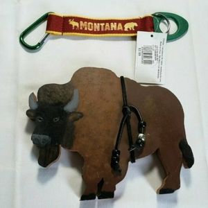 Montana Souvenirs Handpainted Buffalo and Lanyard Key Chain